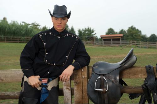 VINCENT MADDOX WESTERN   140 Photos