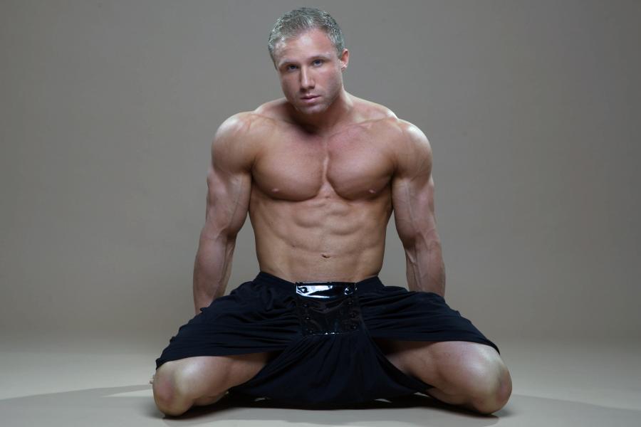 ANATOLY IVANOV GLADIATOR