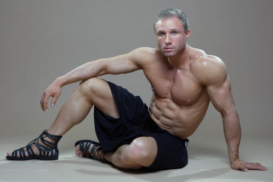 ANATOLY IVANOV GLADIATOR
