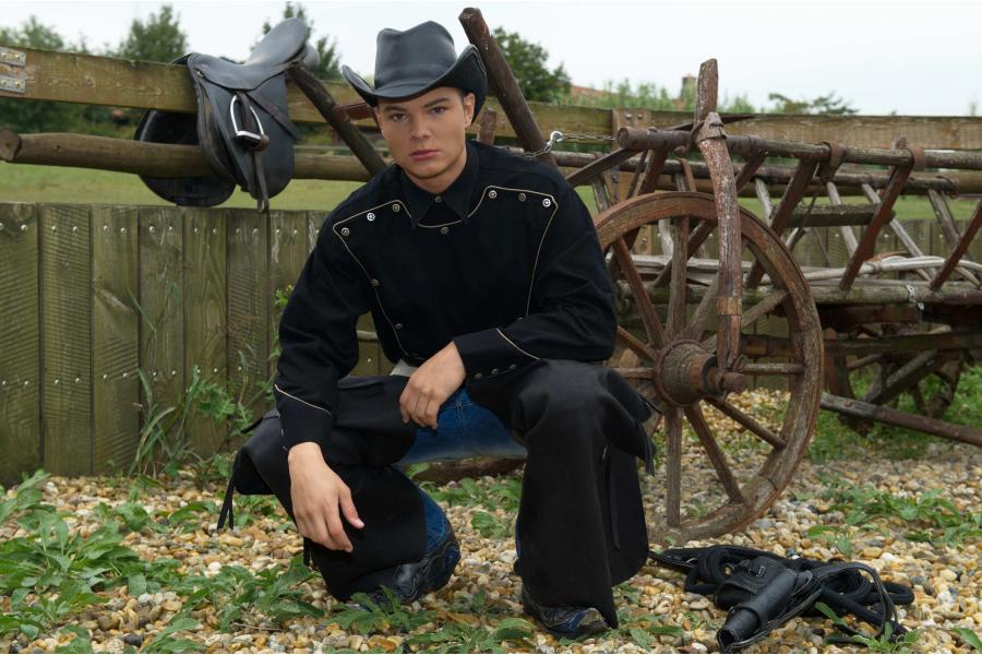 VINCENT MADDOX WESTERN   140 Photos